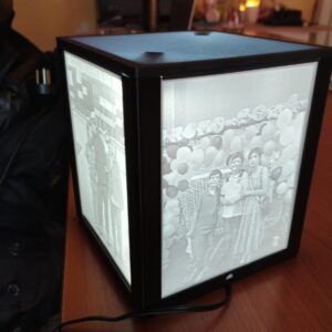 Lámpara Cubo Litofanía Personalizada Impresa en 3D — Con Tus Fotos | SLGo3D