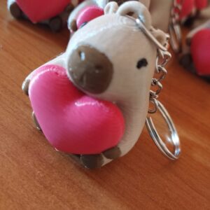 Llavero Capibara con Corazón Impreso en 3D — Kawaii y Adorable | SLGo3D