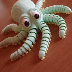 Pulpo Kawaii Articulado Impreso en 3D — Flexi Tentáculos Móviles | SLGo3D